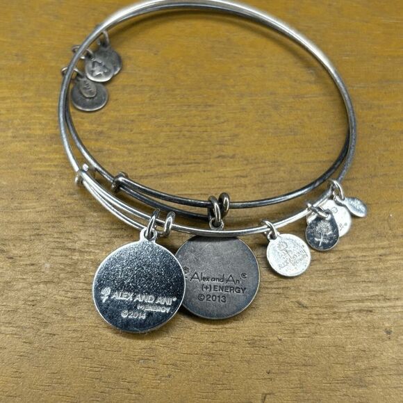 Alex and Ani Path of life Embossed two set silver toned expandable bracelet - Picture 4 of 4